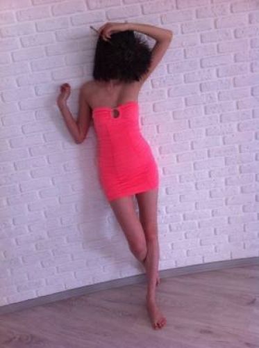 Проститутка Питера Гульмира Брюнетка c 2 размером груди у метро Электросила Санкт-Петербург Фото-3