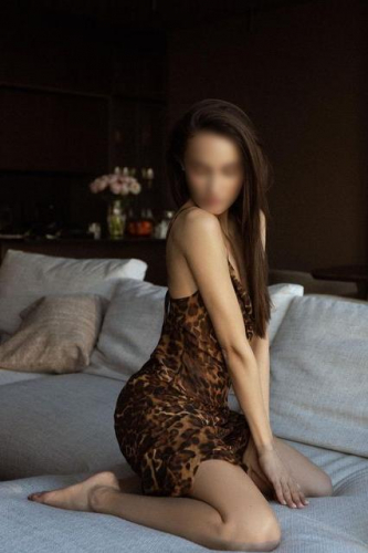 Индивидуалка СПб Инга  Брюнетка c 3 размером груди у метро Черная речка Санкт-Петербург Фото-1